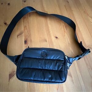 Lululemon Puffer Belt Bag 1L